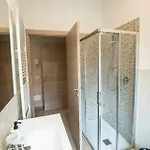 Porta Galileo L Comfort & Parking ゲストハウス パルマ