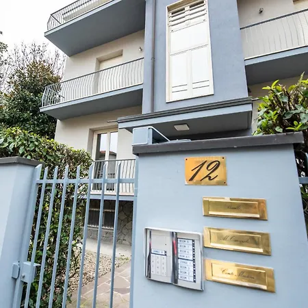 Gg12 Comfort & Parking Penzion Parma