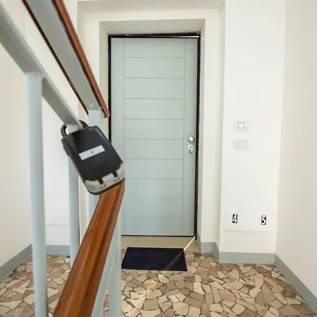 Porta Galileo L Comfort & Parking
