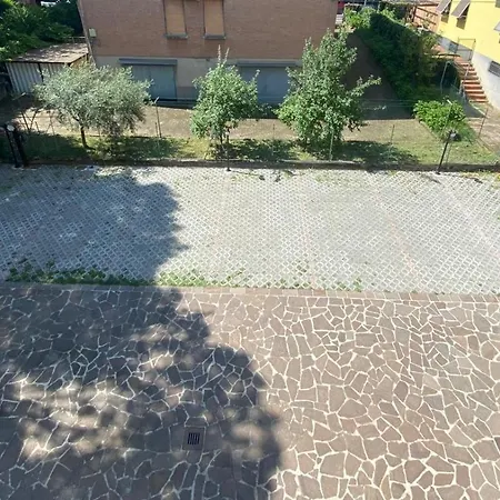 Pensjonat B&B Con Parcheggio Gratuito E Bagno Privato L 350 M Da Ospedale Maggiore