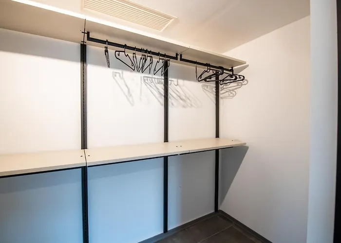 Porta Galileo L Comfort & Parking Parma